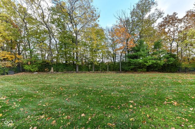 10815 Diamond Drive, Carmel, IN 46032