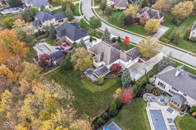 10815 Diamond Drive, Carmel, IN 46032