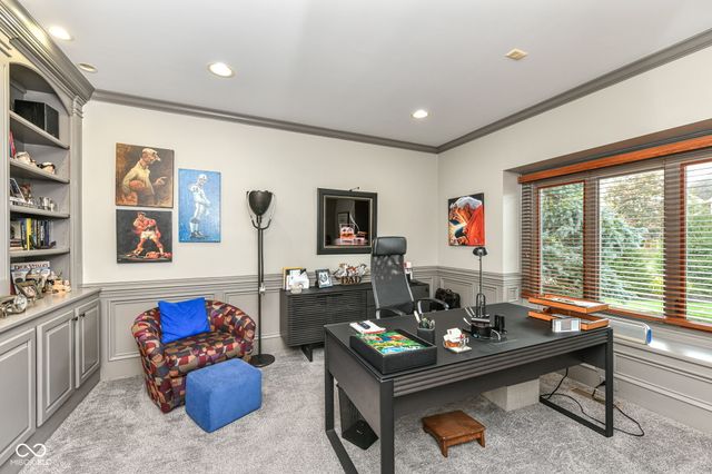 10815 Diamond Drive, Carmel, IN 46032