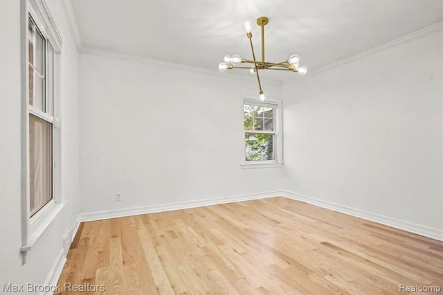 2120 Buckingham Avenue, Birmingham, MI 48009