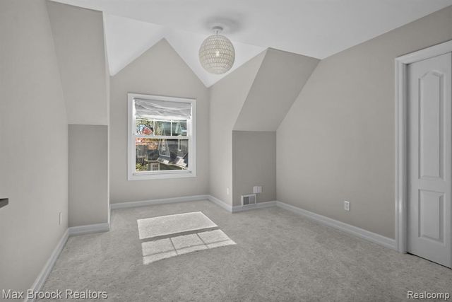 2120 Buckingham Avenue, Birmingham, MI 48009