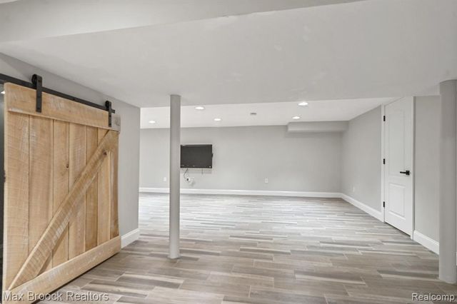 2120 Buckingham Avenue, Birmingham, MI 48009