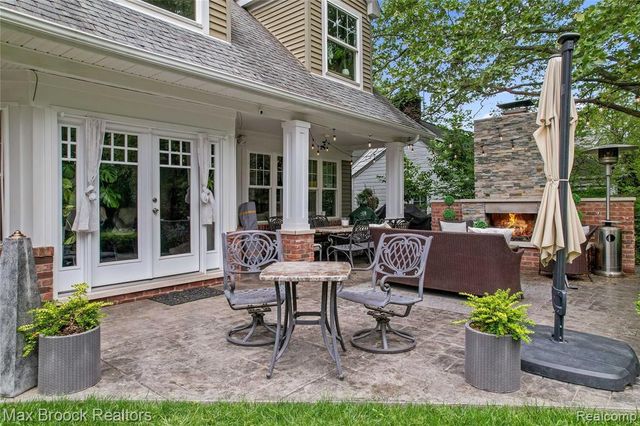 2120 Buckingham Avenue, Birmingham, MI 48009