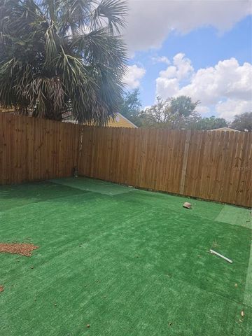 5134 TENNIS COURT CIRCLE, Tampa, FL 33617
