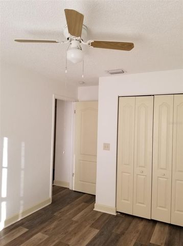 5134 TENNIS COURT CIRCLE, Tampa, FL 33617