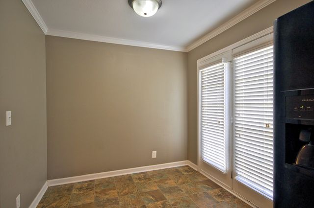 325 SAM HOUSTON CIRCLE, Clarksville, TN 37040