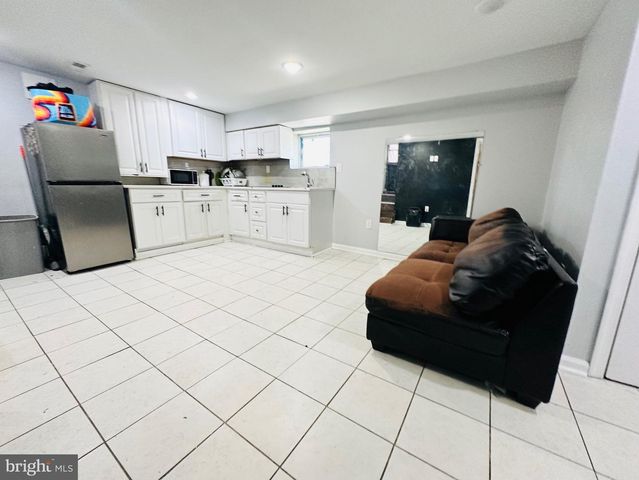 1914 SNYDER AVE, Dundalk, MD 21222