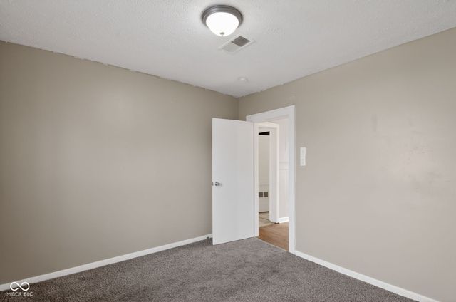 15 Myron Avenue, Indianapolis, IN 46241