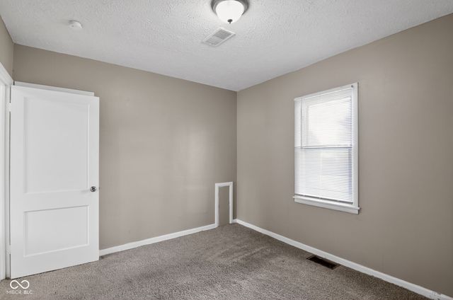 15 Myron Avenue, Indianapolis, IN 46241