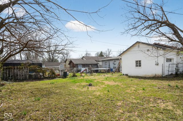 15 Myron Avenue, Indianapolis, IN 46241