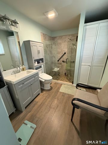 82 Sherry Lane, New Milford, CT 06776