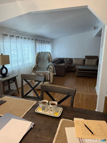 82 Sherry Lane, New Milford, CT 06776