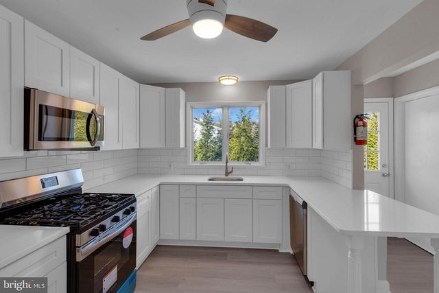 370 ROUTE 156, Hamilton, NJ 08620