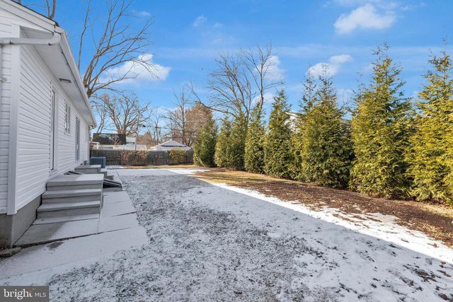 370 ROUTE 156, Hamilton, NJ 08620