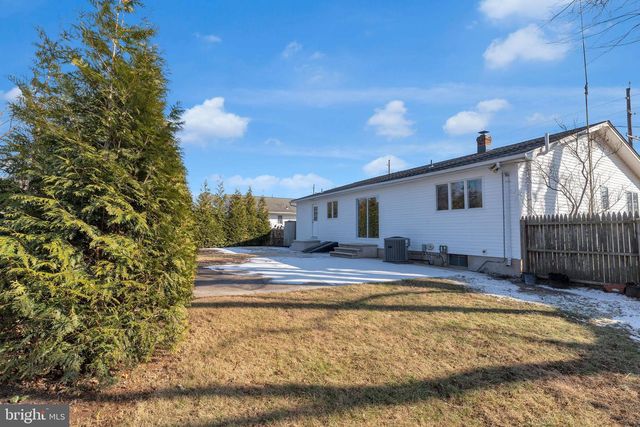 370 ROUTE 156, Hamilton, NJ 08620