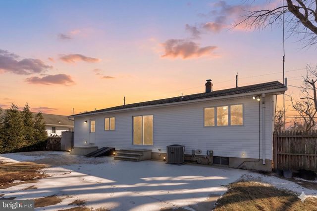 370 ROUTE 156, Hamilton, NJ 08620