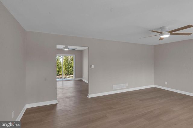 370 ROUTE 156, Hamilton, NJ 08620