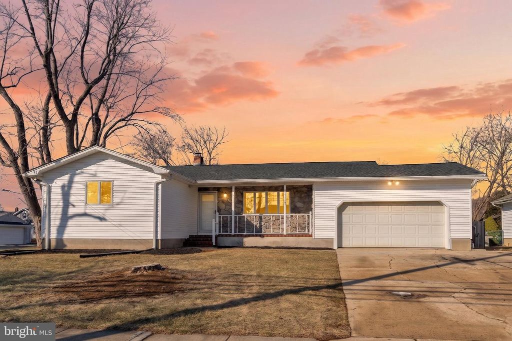 370 ROUTE 156, Hamilton, NJ 08620