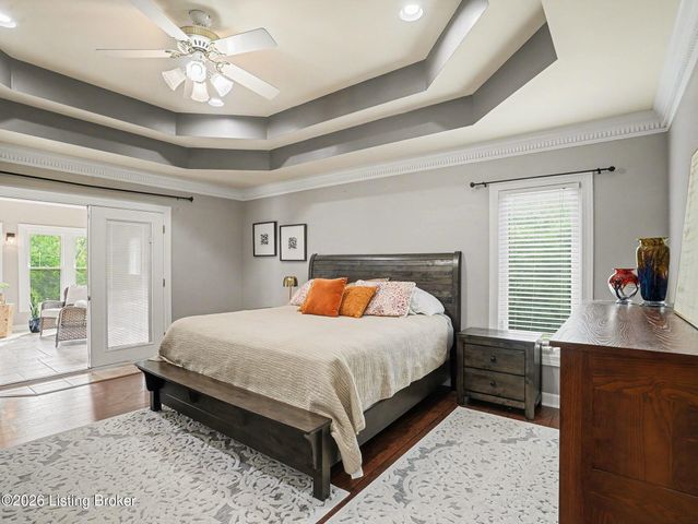 10400 Stone School Rd, Prospect, KY 40059