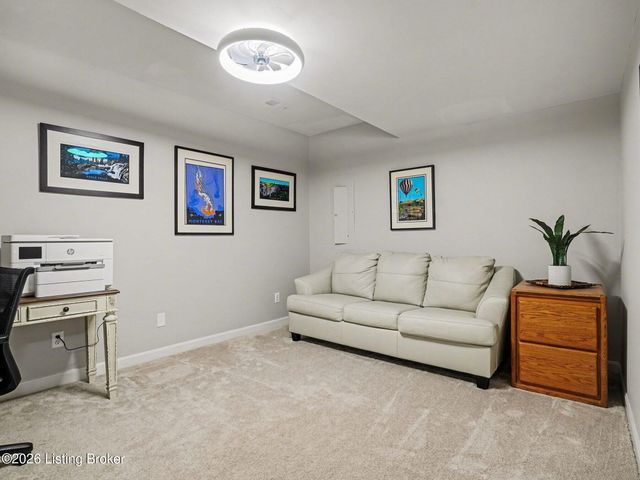 10400 Stone School Rd, Prospect, KY 40059