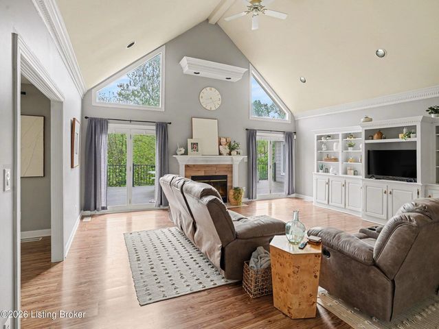 10400 Stone School Rd, Prospect, KY 40059