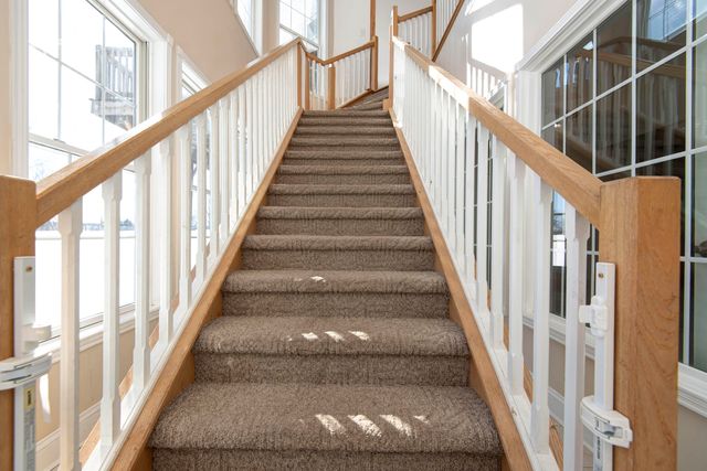 6419 N Wexford Lane, Springfield, MO 65803