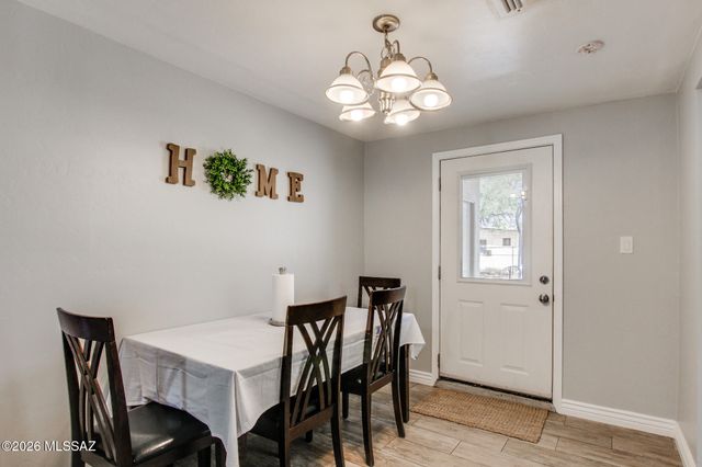 5847 E 28th Street, Tucson, AZ 85711