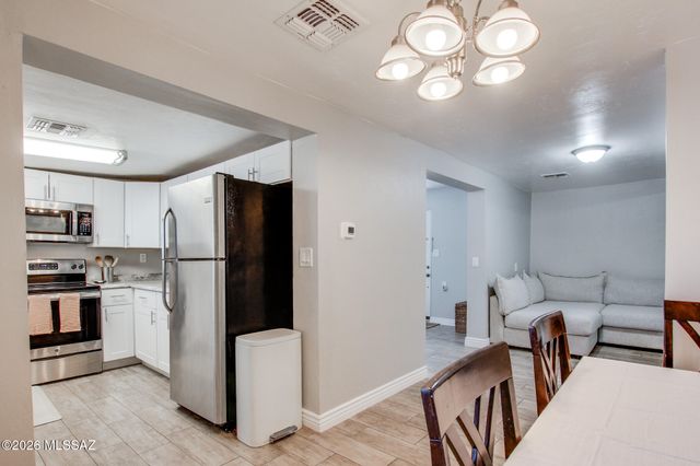 5847 E 28th Street, Tucson, AZ 85711