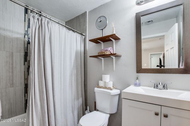 5847 E 28th Street, Tucson, AZ 85711