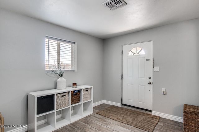 5847 E 28th Street, Tucson, AZ 85711