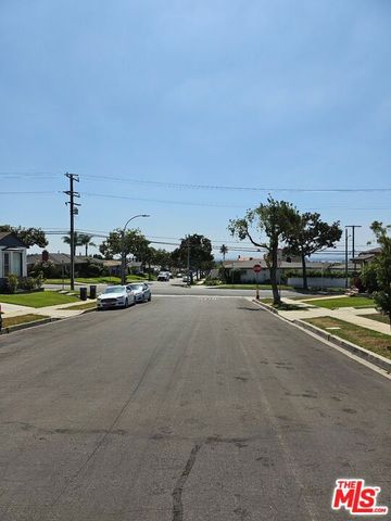 10245 S 5th Avenue, Inglewood, CA 90303