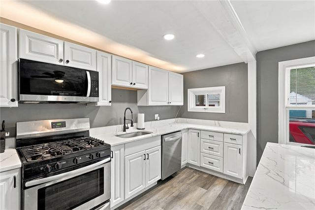 27 Cooper Street, East Providence, RI 02914