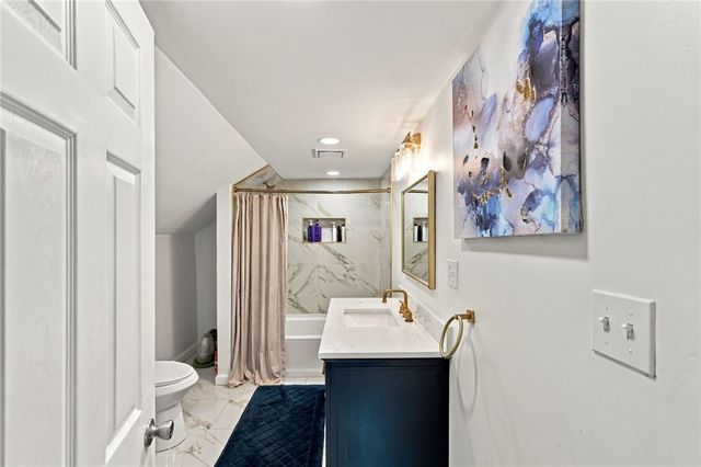 27 Cooper Street, East Providence, RI 02914