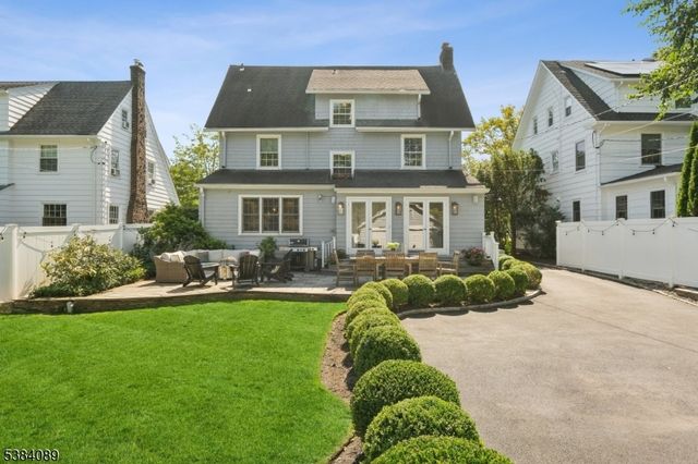 17 Parkway, Montclair Twp., NJ 07042