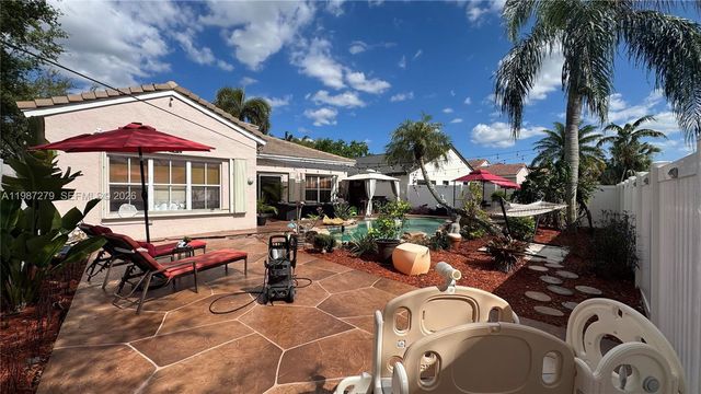 4220 SW 153rd Avenue, Miramar, FL 33027