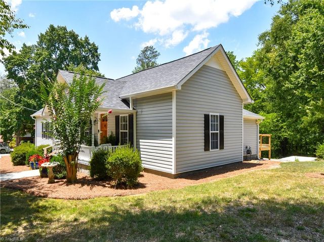 681 Sanford Avenue, Mocksville, NC 27028