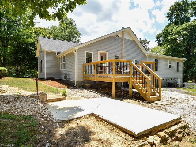 681 Sanford Avenue, Mocksville, NC 27028