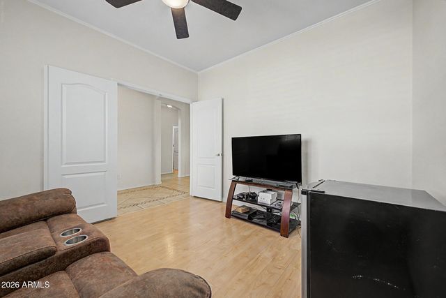 3161 E GLENEAGLE Drive, Chandler, AZ 85249