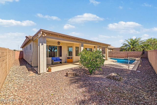 3161 E GLENEAGLE Drive, Chandler, AZ 85249
