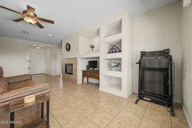 3161 E GLENEAGLE Drive, Chandler, AZ 85249