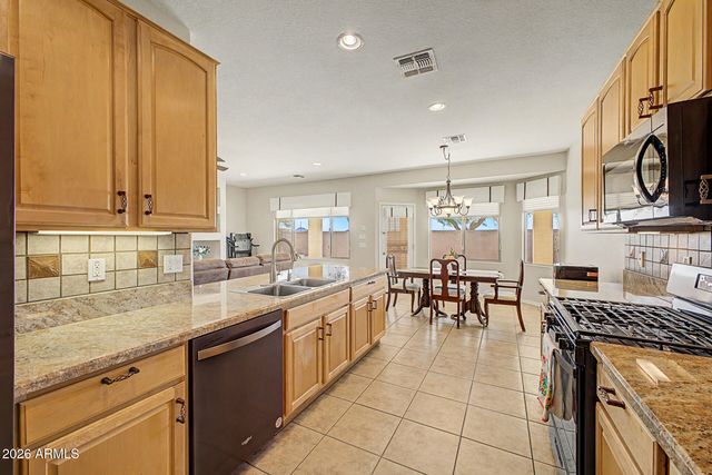 3161 E GLENEAGLE Drive, Chandler, AZ 85249