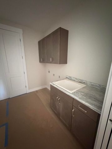 10545 Sharon Lee Lane, Portage, MI 49024