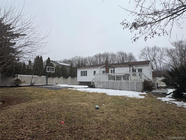 4429 Express Drive N, Ronkonkoma, NY 11779