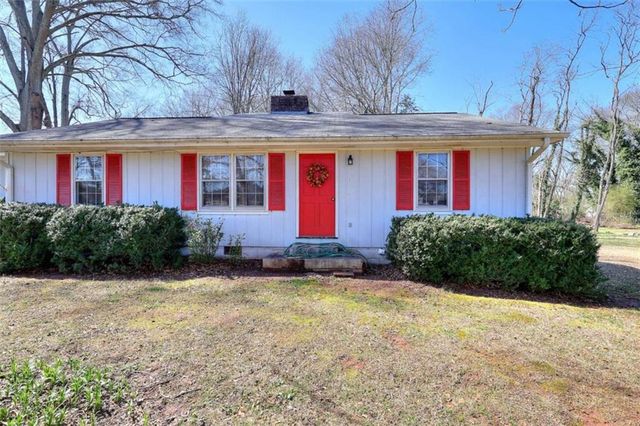 60 Parkway Drive, Monroe, GA 30656