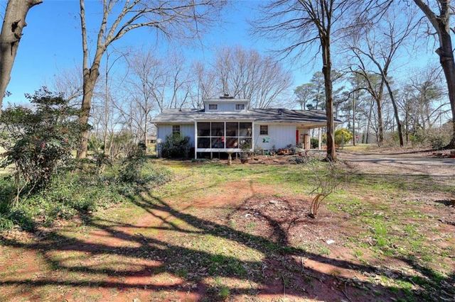 60 Parkway Drive, Monroe, GA 30656