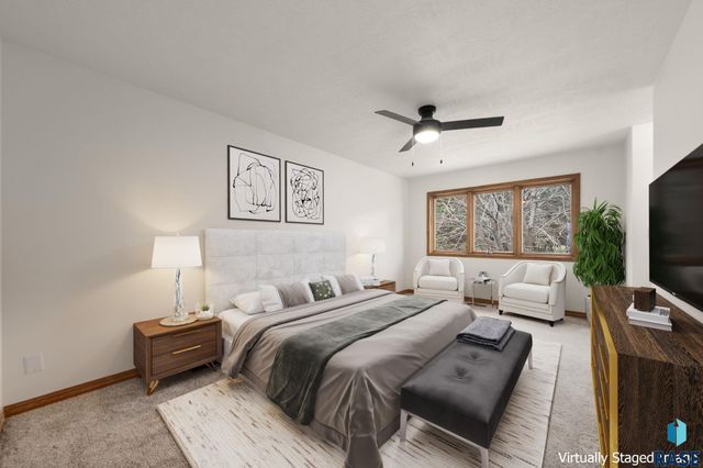 7604 E Palomino Rd Road, Sioux Falls, SD 57110