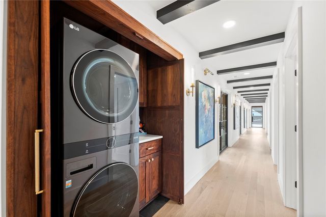 201 SW F Street, Bentonville, AR 72712