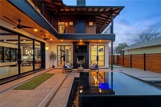 201 SW F Street, Bentonville, AR 72712