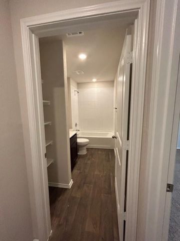 224 ROUGH HOLLOW CV, San Marcos, TX 78666