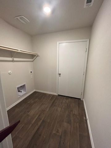 224 ROUGH HOLLOW CV, San Marcos, TX 78666